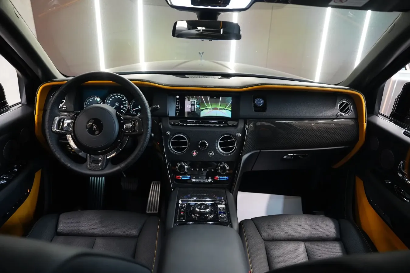 2020 Rolls-Royce Cullinan 6.7T 600HP V12 8AT,autocango,china used car exporter,china ev exporter,chinese used car exporter,chinese used ev exporter