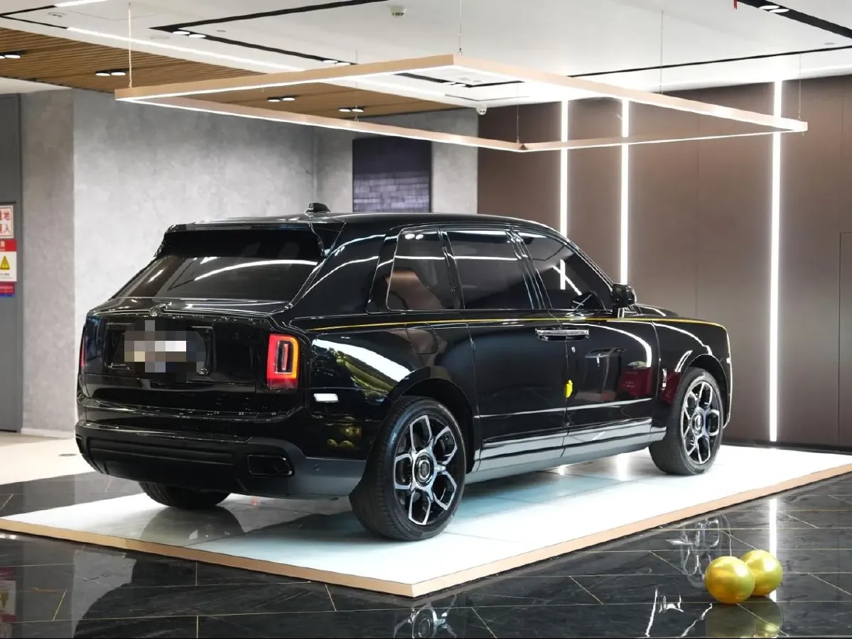 2020 Rolls-Royce Cullinan 6.7T 600HP V12 8AT,autocango,china used car exporter,china ev exporter,chinese used car exporter,chinese used ev exporter