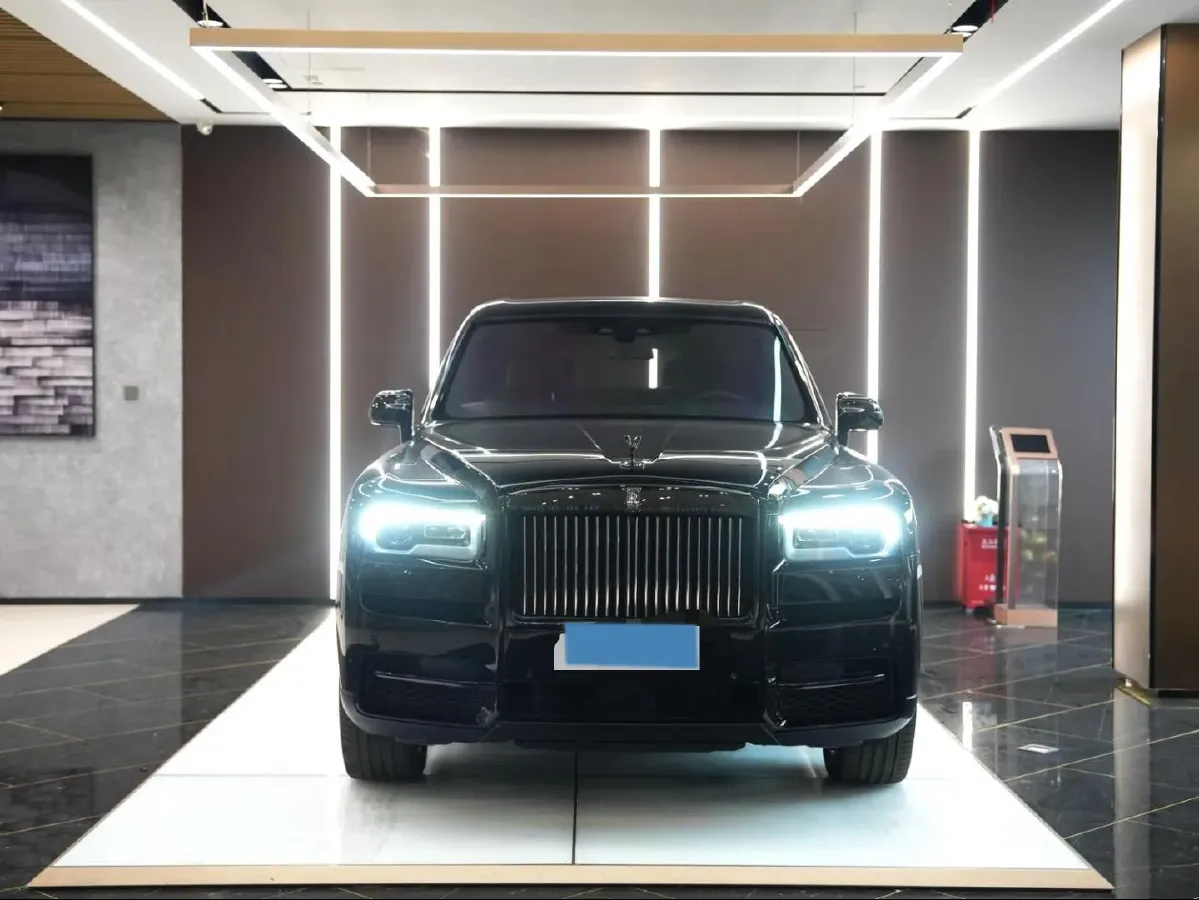 2020 Rolls-Royce Cullinan 6.7T 600HP V12 8AT,autocango,china used car exporter,china ev exporter,chinese used car exporter,chinese used ev exporter