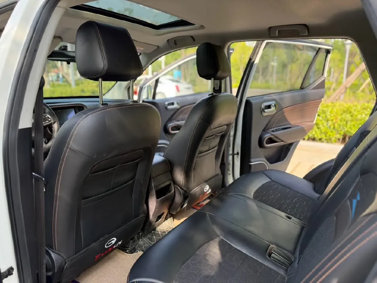 2017 GAC Trumpchi GS3 1.5L 114HP L4 6AT,autocango,china used car exporter,china ev exporter,chinese used car exporter,chinese used ev exporter