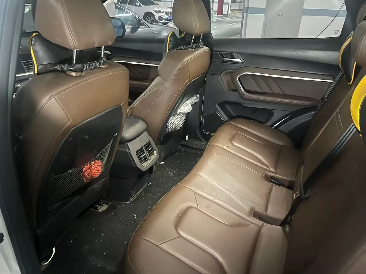 2018 Haval H6 1.5T 169HP L4 7DCT,autocango,china used car exporter,china ev exporter,chinese used car exporter,chinese used ev exporter