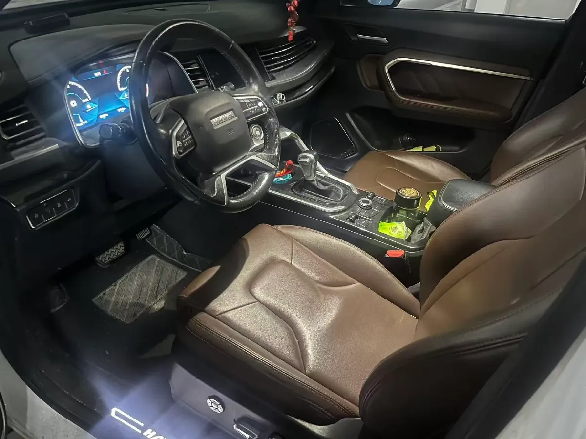 2018 Haval H6 1.5T 169HP L4 7DCT,autocango,china used car exporter,china ev exporter,chinese used car exporter,chinese used ev exporter