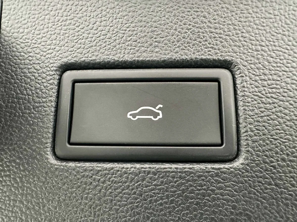 2022 Exceed TXL 2.0T 261HP L4 7DCT,autocango,china used car exporter,china ev exporter,chinese used car exporter,chinese used ev exporter