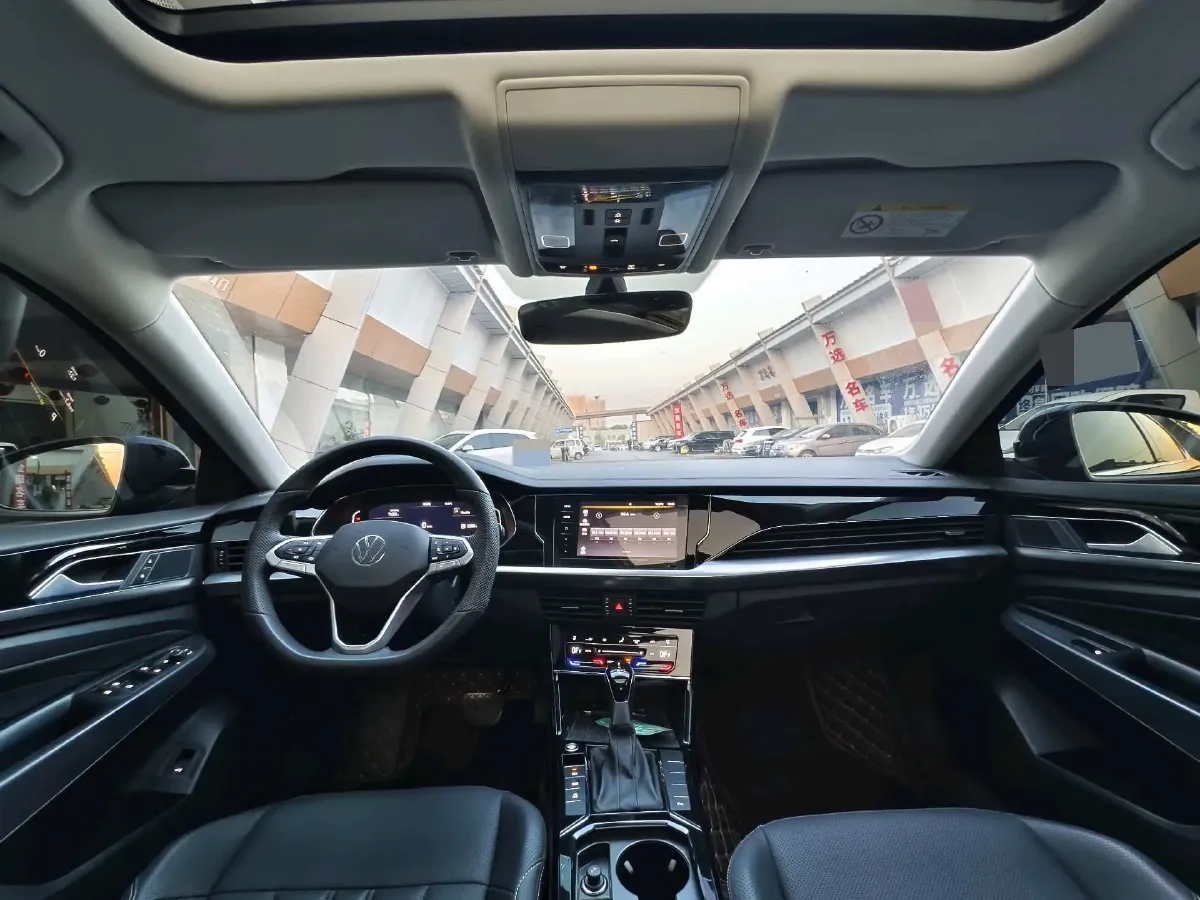 2024 Volkswagen Passat 2.0T 186HP L4 7DCT,autocango,china used car exporter,china ev exporter,chinese used car exporter,chinese used ev exporter