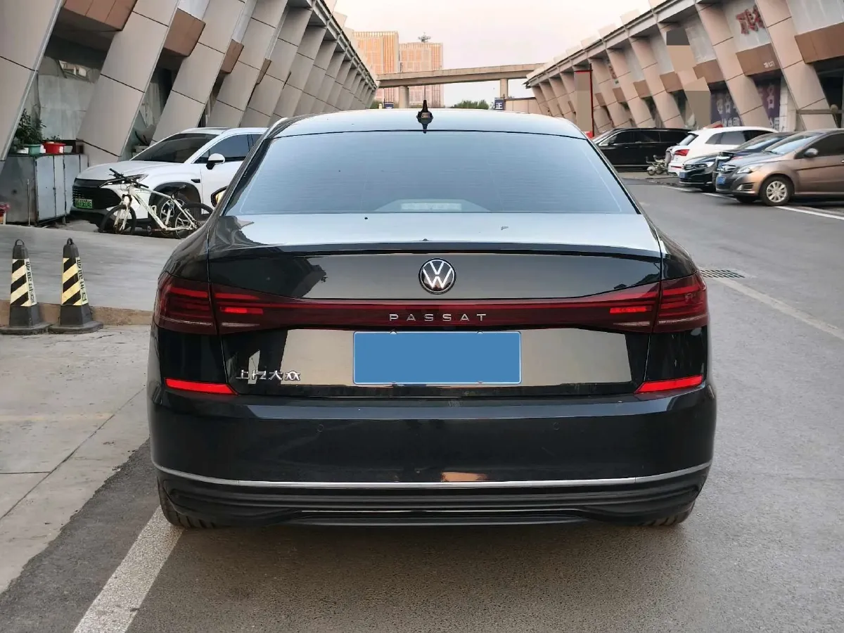 2024 Volkswagen Passat 2.0T 186HP L4 7DCT,autocango,china used car exporter,china ev exporter,chinese used car exporter,chinese used ev exporter