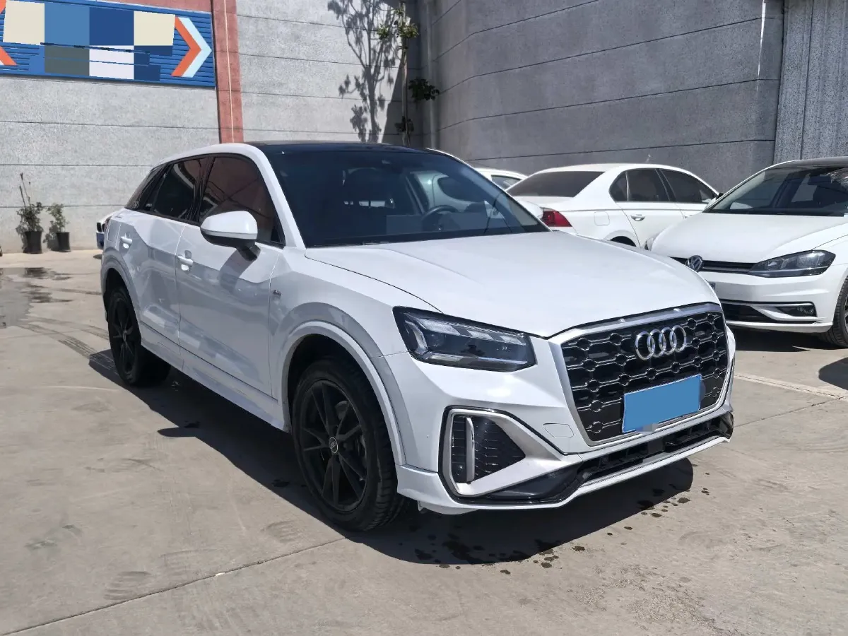 2023 Audi Q2L 1.5T 160HP L4 7DCT,autocango,china used car exporter,china ev exporter,chinese used car exporter,chinese used ev exporter