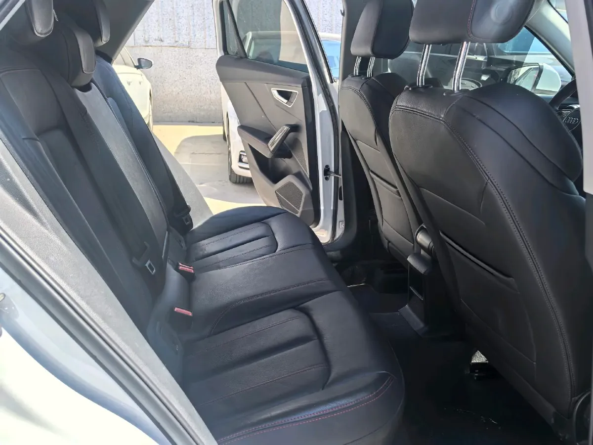 2023 Audi Q2L 1.5T 160HP L4 7DCT,autocango,china used car exporter,china ev exporter,chinese used car exporter,chinese used ev exporter