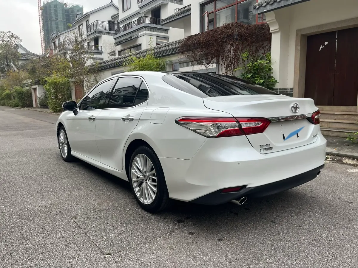 2018 Toyota Camry 2.5L 209HP L4 8AT,autocango,china used car exporter,china ev exporter,chinese used car exporter,chinese used ev exporter