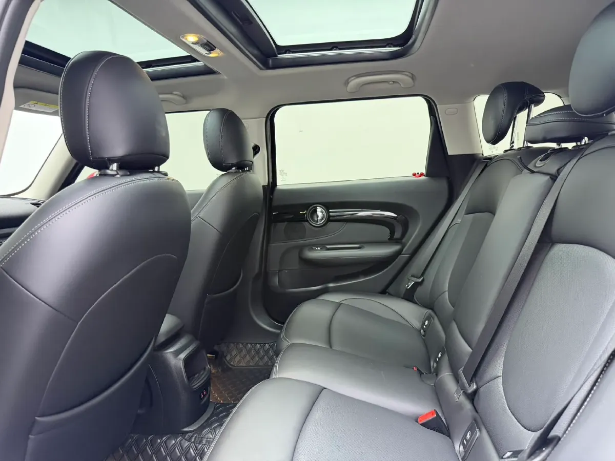 2019 MINI CLUBMAN 1.5T 102HP L3 7DCT,autocango,china used car exporter,china ev exporter,chinese used car exporter,chinese used ev exporter