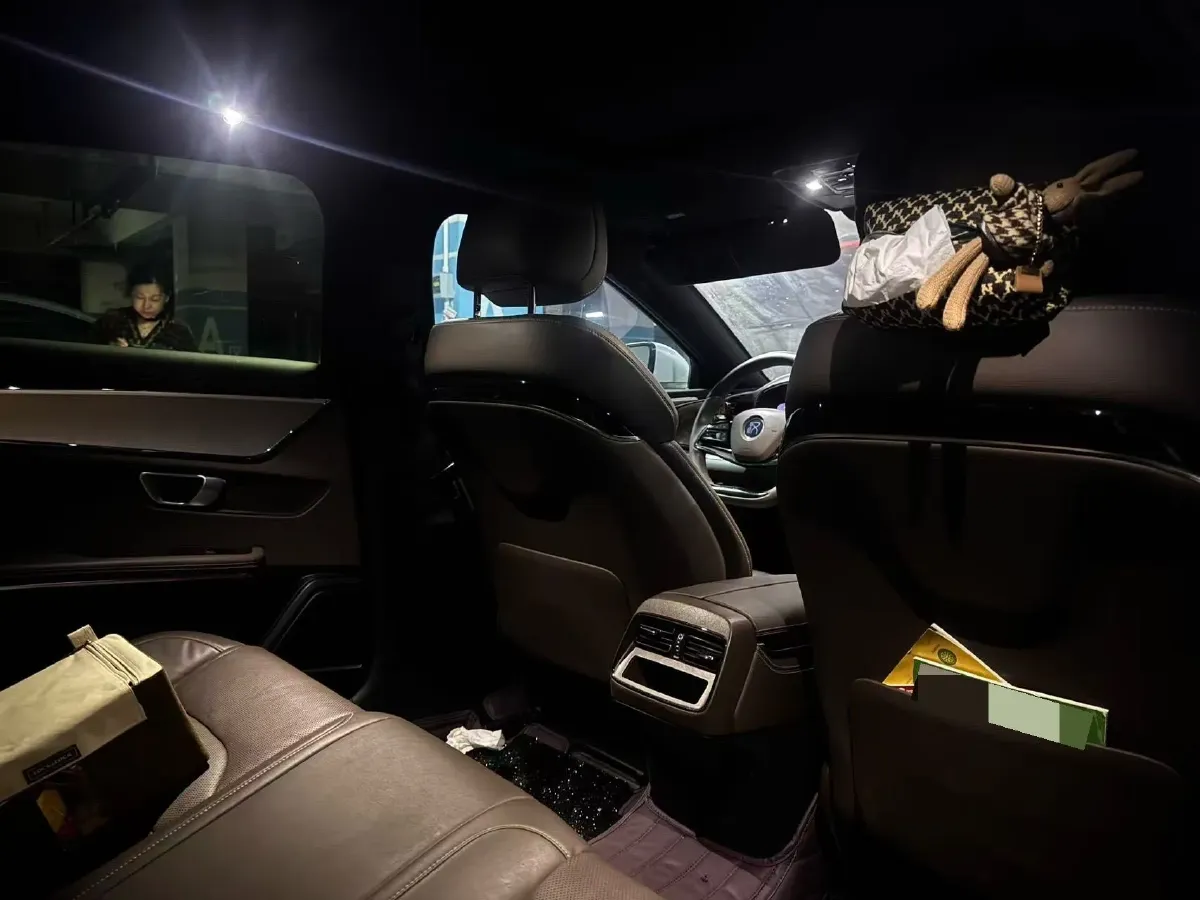 2020 WEY VV7 2.0T 227HP L4 7DCT PHEV,autocango,china used car exporter,china ev exporter,chinese used car exporter,chinese used ev exporter