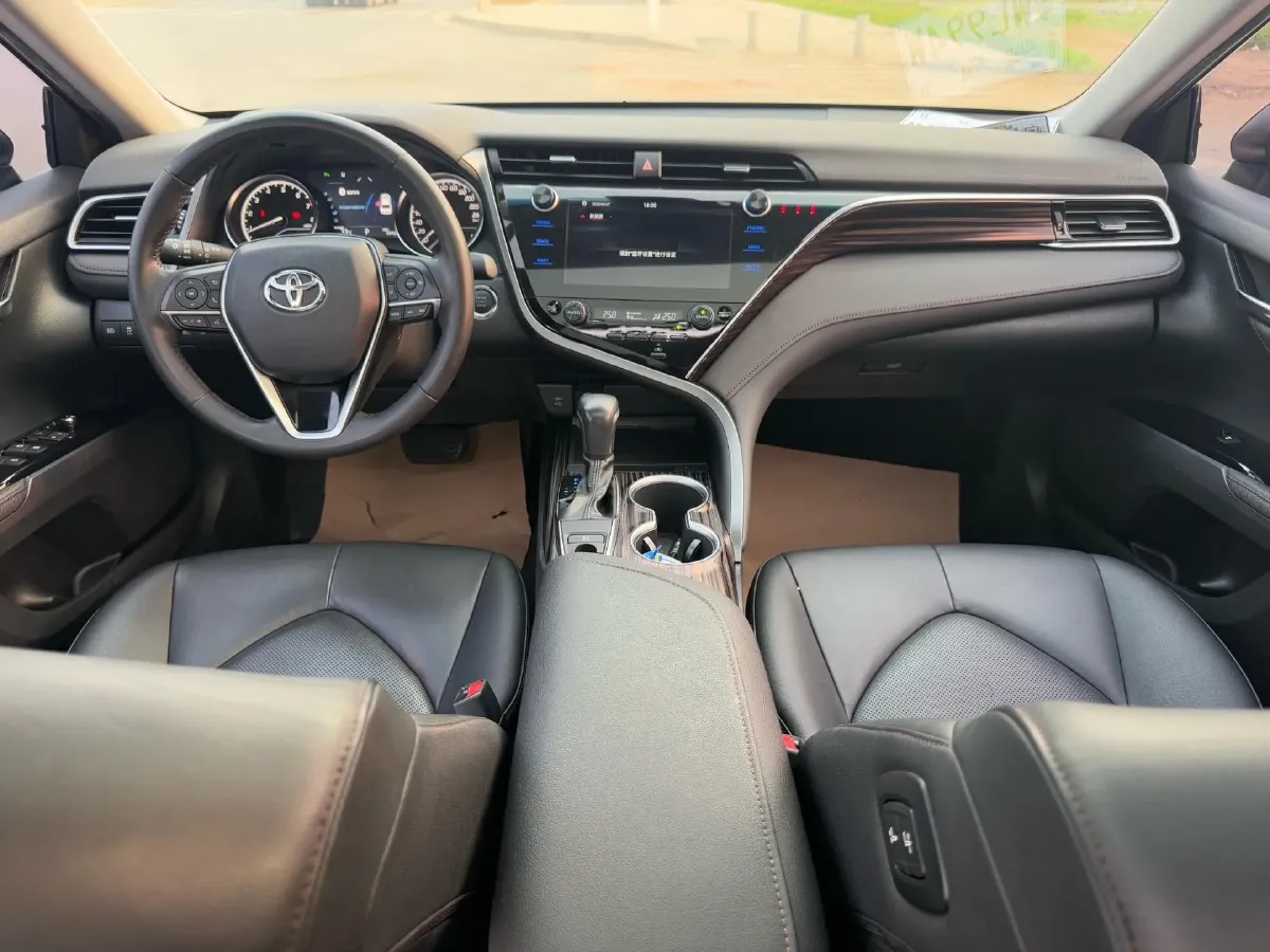 2019 Toyota Camry 2.0L 178HP L4 CVT,autocango,china used car exporter,china ev exporter,chinese used car exporter,chinese used ev exporter