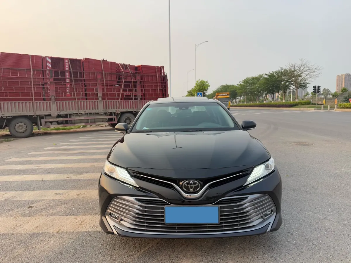 2019 Toyota Camry 2.0L 178HP L4 CVT,autocango,china used car exporter,china ev exporter,chinese used car exporter,chinese used ev exporter