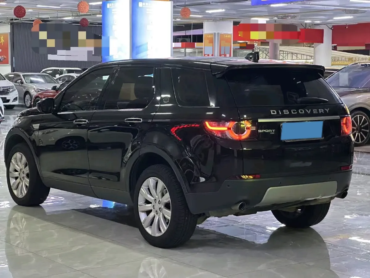 2018 Land Rover Discovery Sport 2.0T 241HP L4 9AT,autocango,china used car exporter,china ev exporter,chinese used car exporter,chinese used ev exporter