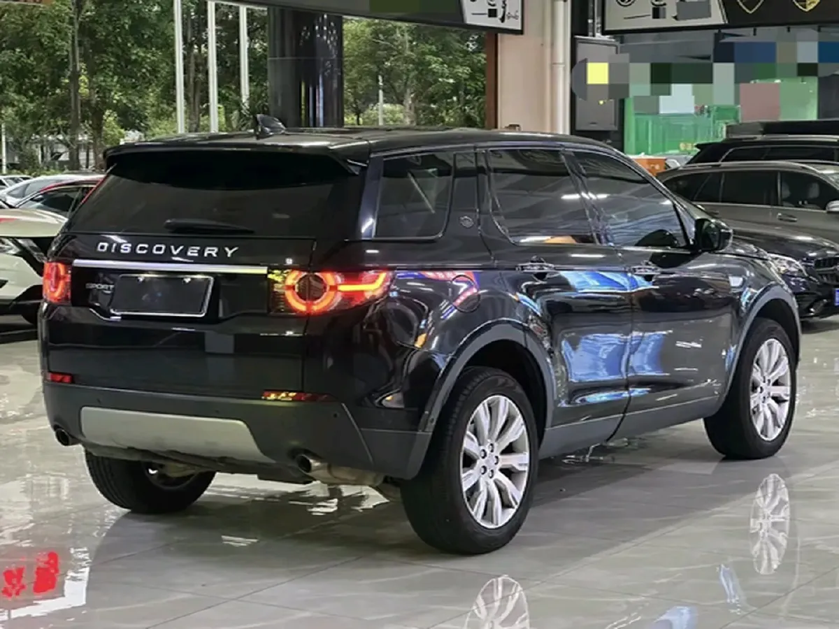 2018 Land Rover Discovery Sport 2.0T 241HP L4 9AT,autocango,china used car exporter,china ev exporter,chinese used car exporter,chinese used ev exporter