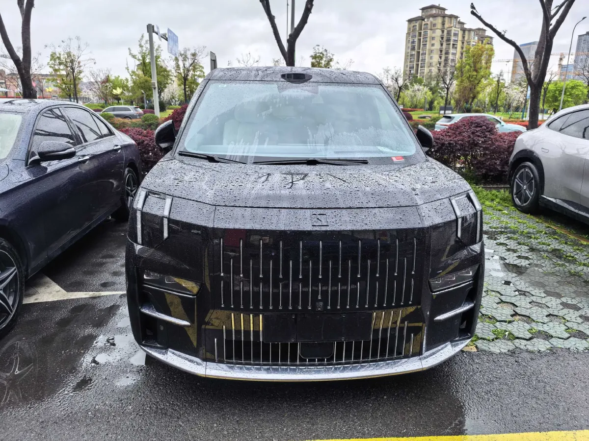 2024 Zeekr 009 BEV 108KWH,autocango,china used car exporter,china ev exporter,chinese used car exporter,chinese used ev exporter