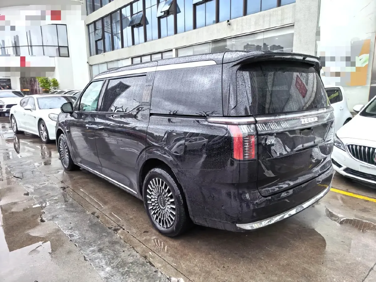 2024 Zeekr 009 BEV 108KWH,autocango,china used car exporter,china ev exporter,chinese used car exporter,chinese used ev exporter