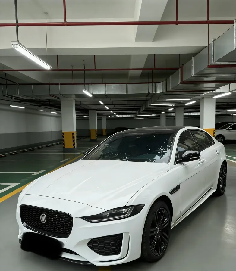 2025 Jaguar XEL 2.0T 250HP L4 8AT,autocango,china used car exporter,china ev exporter,chinese used car exporter,chinese used ev exporter