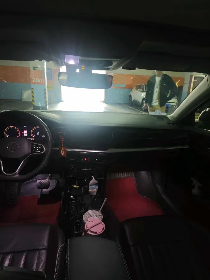 2023 Volkswagen Passat 2.0T 186HP L4 7DCT,autocango,china used car exporter,china ev exporter,chinese used car exporter,chinese used ev exporter