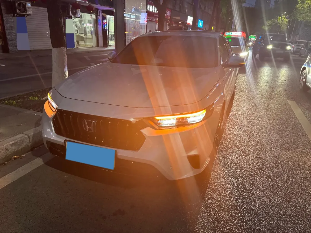 2023 Honda Inspire 2.0L 148HP L4 E-CVT PHEV,autocango,china used car exporter,china ev exporter,chinese used car exporter,chinese used ev exporter