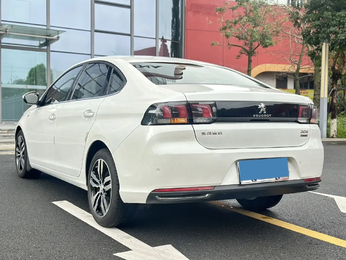 2018 Peugeot 308 1.6T 167HP L4 6AT,autocango,china used car exporter,china ev exporter,chinese used car exporter,chinese used ev exporter