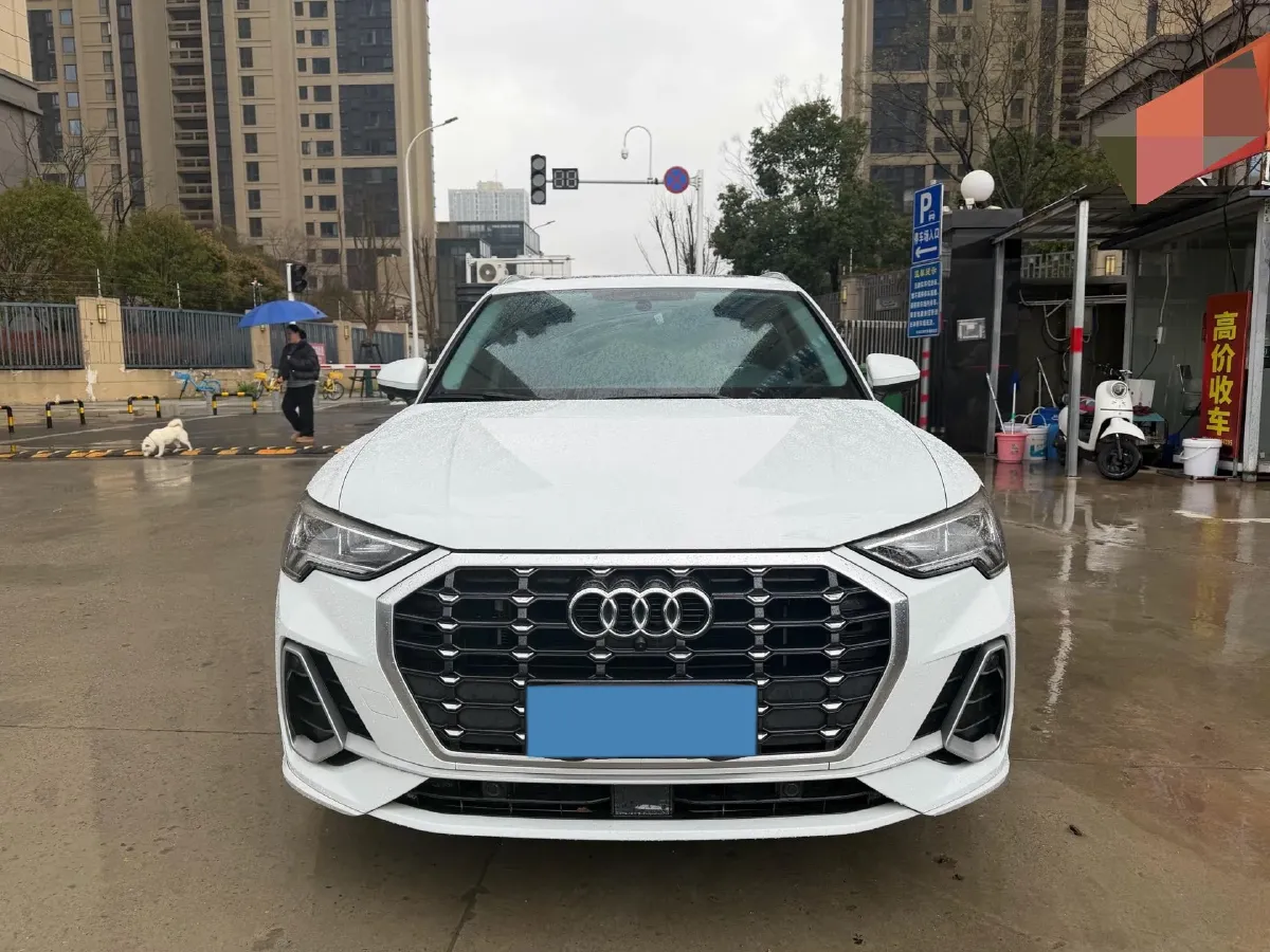 2022 Audi Q3 1.4T 150HP L4 7DCT,autocango,china used car exporter,china ev exporter,chinese used car exporter,chinese used ev exporter