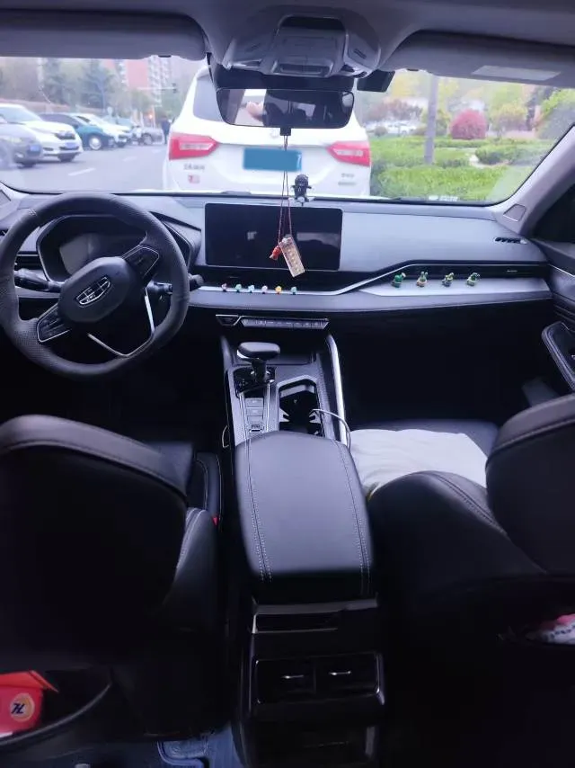 2023 Geely Preface 2.0T 190HP L4 7DCT,autocango,china used car exporter,china ev exporter,chinese used car exporter,chinese used ev exporter