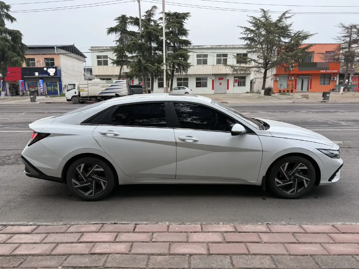 2023 Hyundai Elantra 1.5L 115HP L4 CVT,autocango,china used car exporter,china ev exporter,chinese used car exporter,chinese used ev exporter
