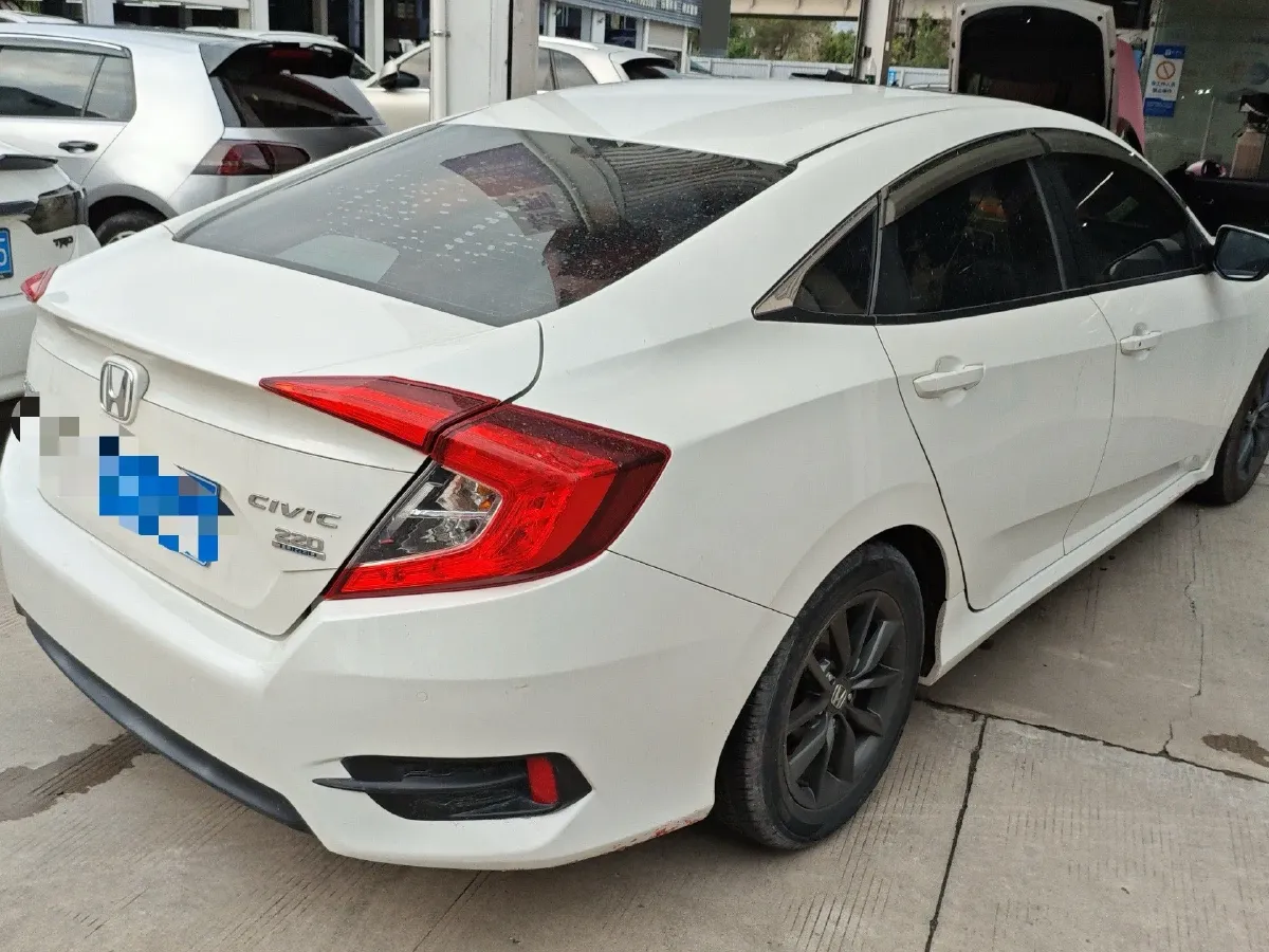 2019 Honda Civic 1.5T 177HP L4 CVT,autocango,china used car exporter,china ev exporter,chinese used car exporter,chinese used ev exporter
