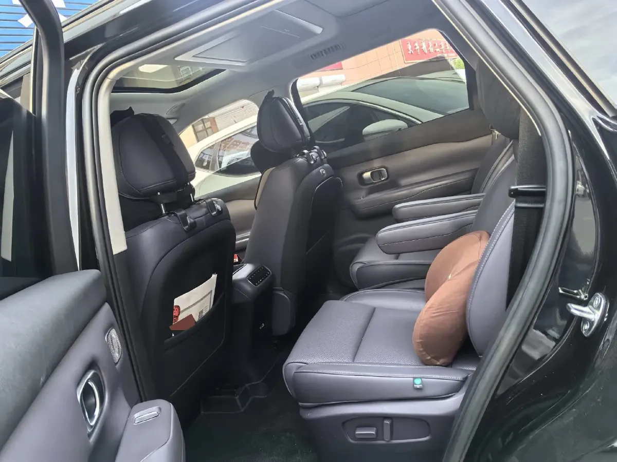 2024 Leapmotor C16 1.5L 95HP L4 REEV 28.4KWH,autocango,china used car exporter,china ev exporter,chinese used car exporter,chinese used ev exporter