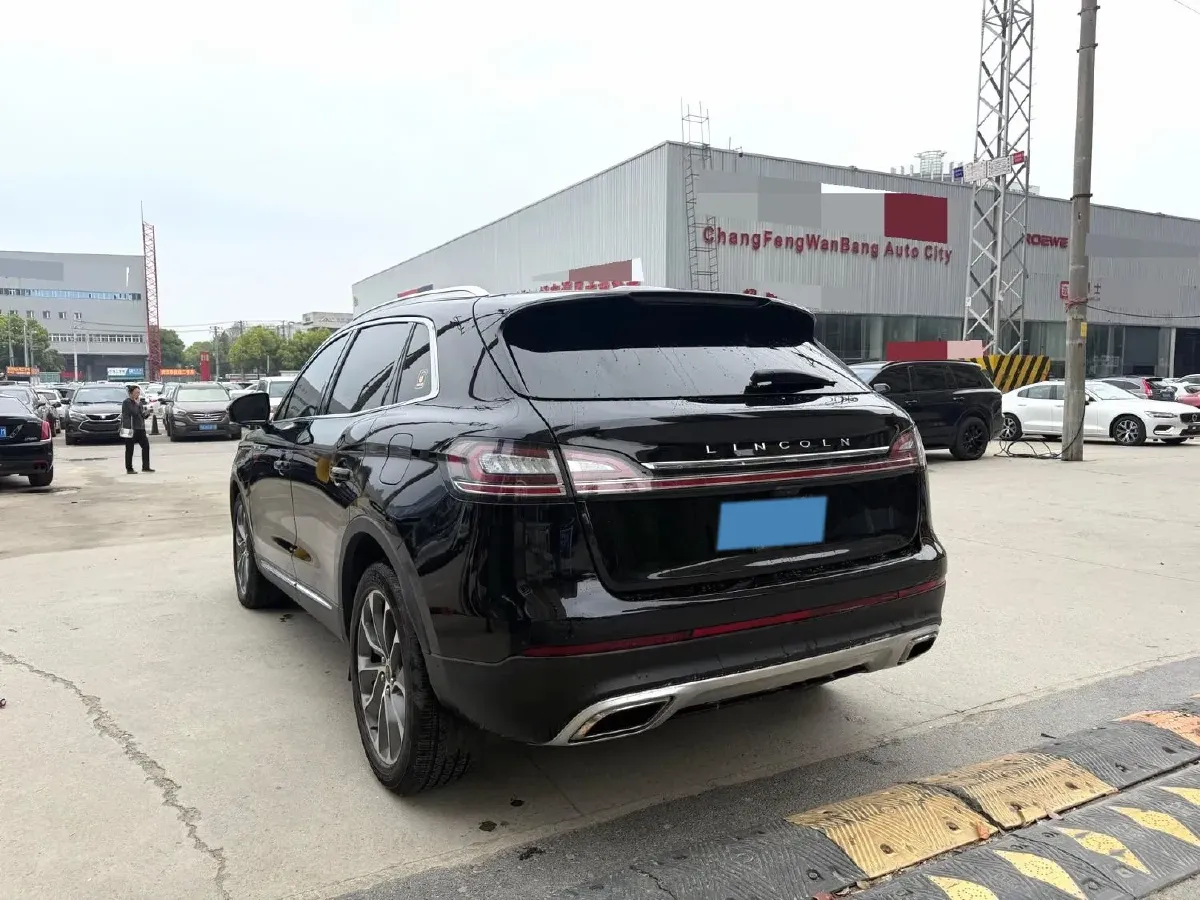 2021 Lincoln Nautilus 2.0T 245HP L4 8AT,autocango,china used car exporter,china ev exporter,chinese used car exporter,chinese used ev exporter