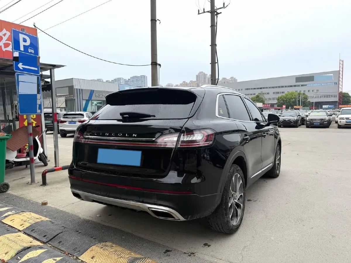 2021 Lincoln Nautilus 2.0T 245HP L4 8AT,autocango,china used car exporter,china ev exporter,chinese used car exporter,chinese used ev exporter