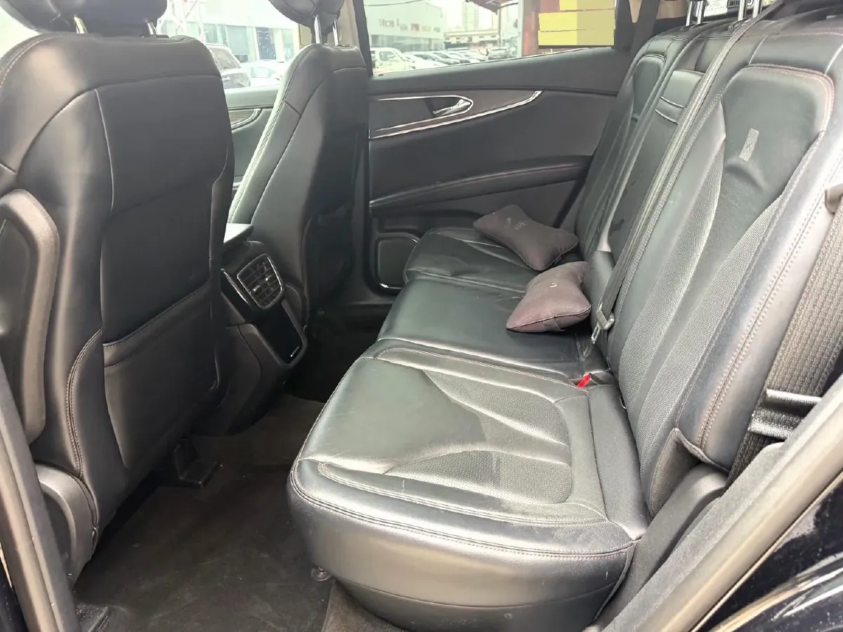 2021 Lincoln Nautilus 2.0T 245HP L4 8AT,autocango,china used car exporter,china ev exporter,chinese used car exporter,chinese used ev exporter