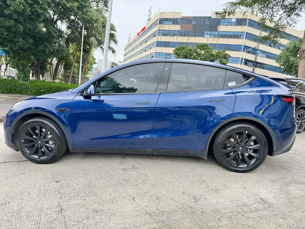 2022 Tesla Model Y BEV 60KWH,autocango,china used car exporter,china ev exporter,chinese used car exporter,chinese used ev exporter