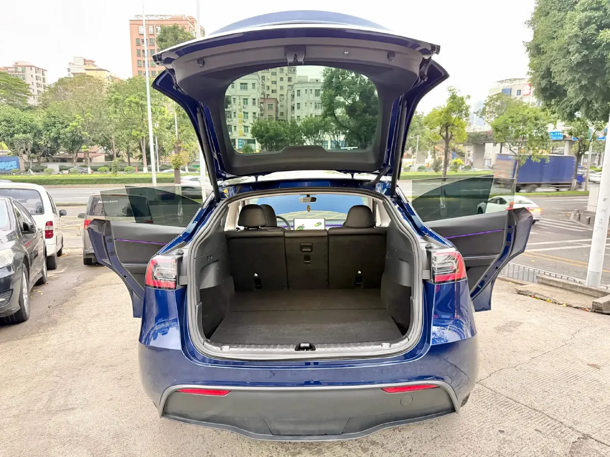 2022 Tesla Model Y BEV 60KWH,autocango,china used car exporter,china ev exporter,chinese used car exporter,chinese used ev exporter