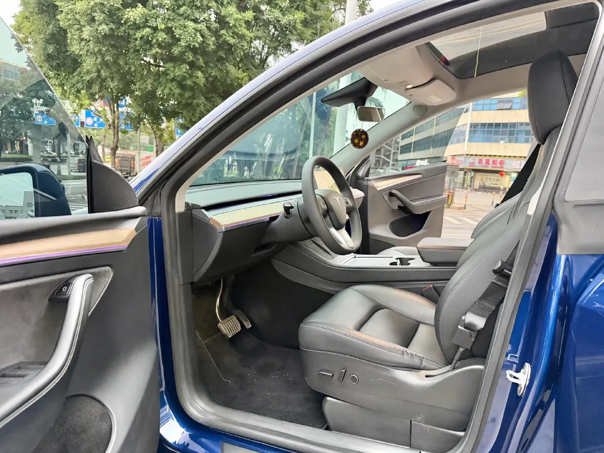 2022 Tesla Model Y BEV 60KWH,autocango,china used car exporter,china ev exporter,chinese used car exporter,chinese used ev exporter