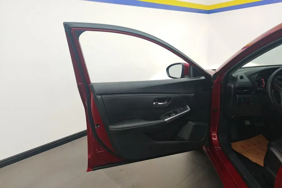 2021 Nissan Sylphy 1.6L 135HP L4 CVT,autocango,china used car exporter,china ev exporter,chinese used car exporter,chinese used ev exporter