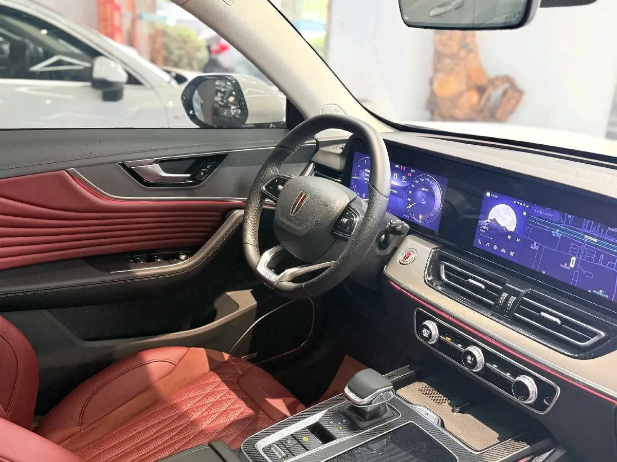 2023 HongQi HS5 2.0T 252HP L4 8AT,autocango,china used car exporter,china ev exporter,chinese used car exporter,chinese used ev exporter