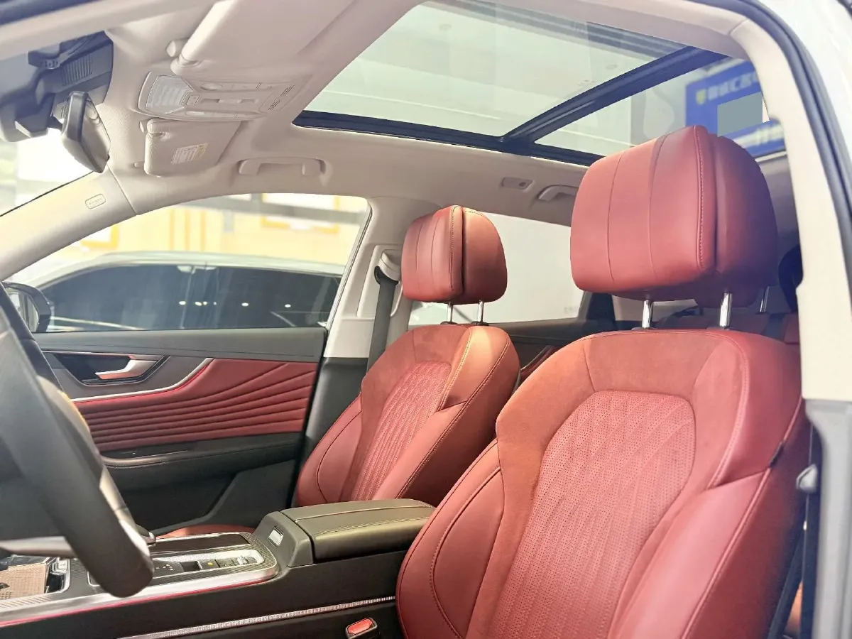 2023 HongQi HS5 2.0T 252HP L4 8AT,autocango,china used car exporter,china ev exporter,chinese used car exporter,chinese used ev exporter