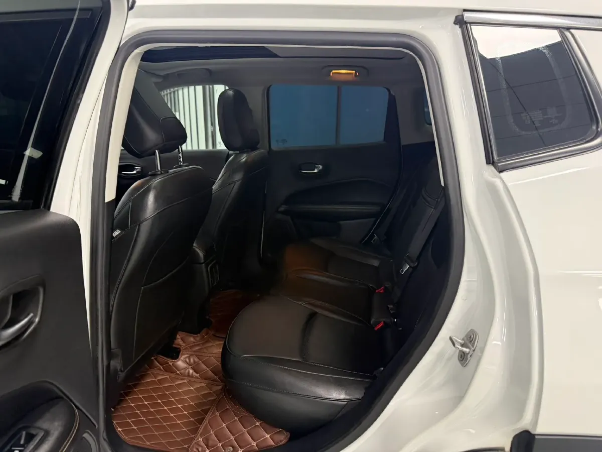 2017 Jeep Compass 1.4T 165HP L4 7DCT,autocango,china used car exporter,china ev exporter,chinese used car exporter,chinese used ev exporter