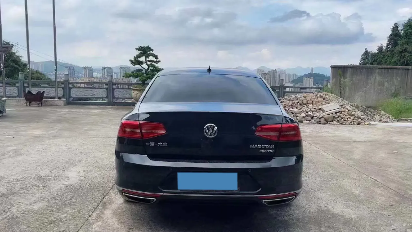 2018 Volkswagen Magotan 2.0T 220HP L4 7DCT,autocango,china used car exporter,china ev exporter,chinese used car exporter,chinese used ev exporter
