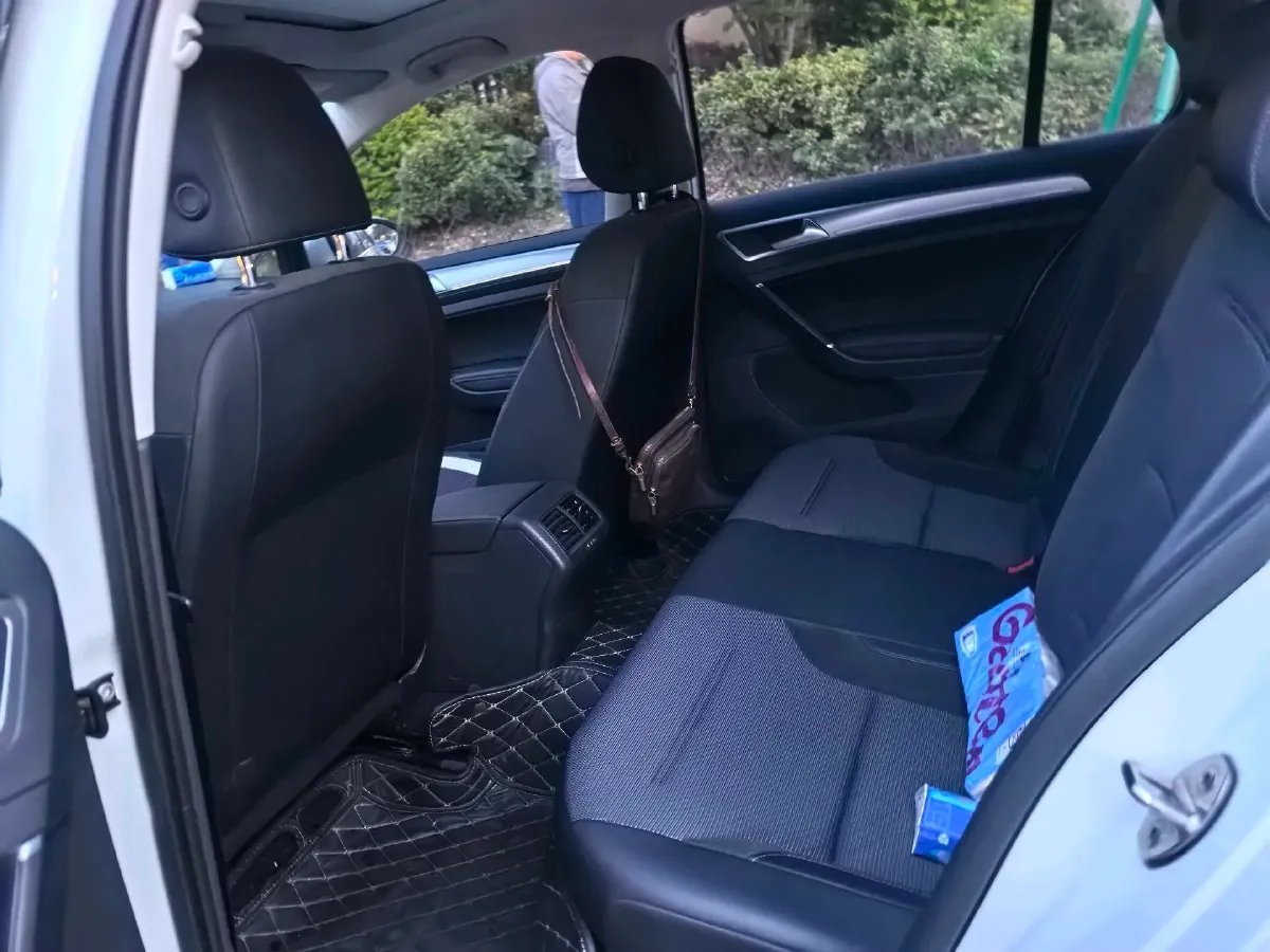 2018 Volkswagen Golf 1.6L 110HP L4 6AT,autocango,china used car exporter,china ev exporter,chinese used car exporter,chinese used ev exporter