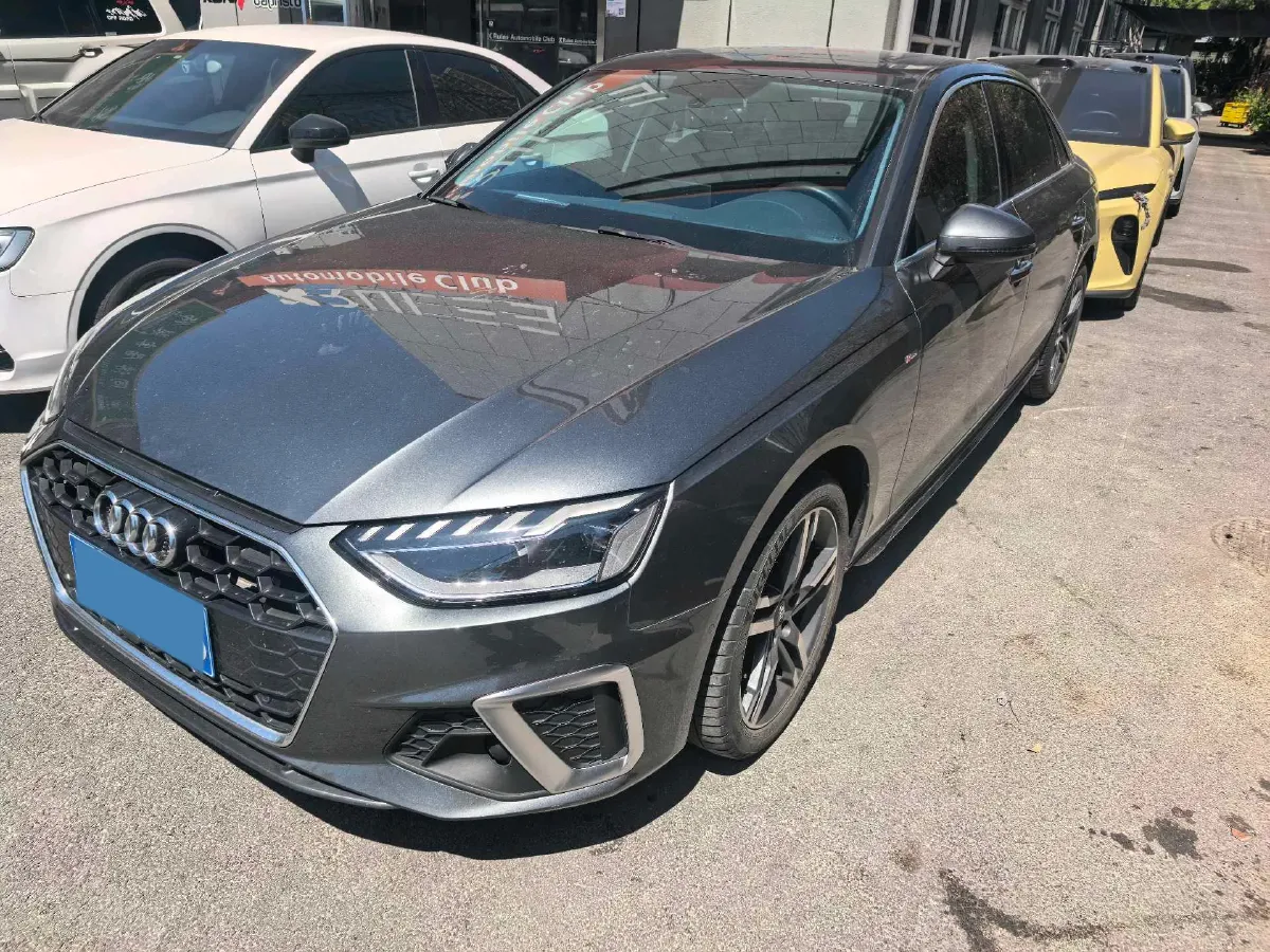 2020 Audi A4L 2.0T 190HP L4 7DCT,autocango,china used car exporter,china ev exporter,chinese used car exporter,chinese used ev exporter