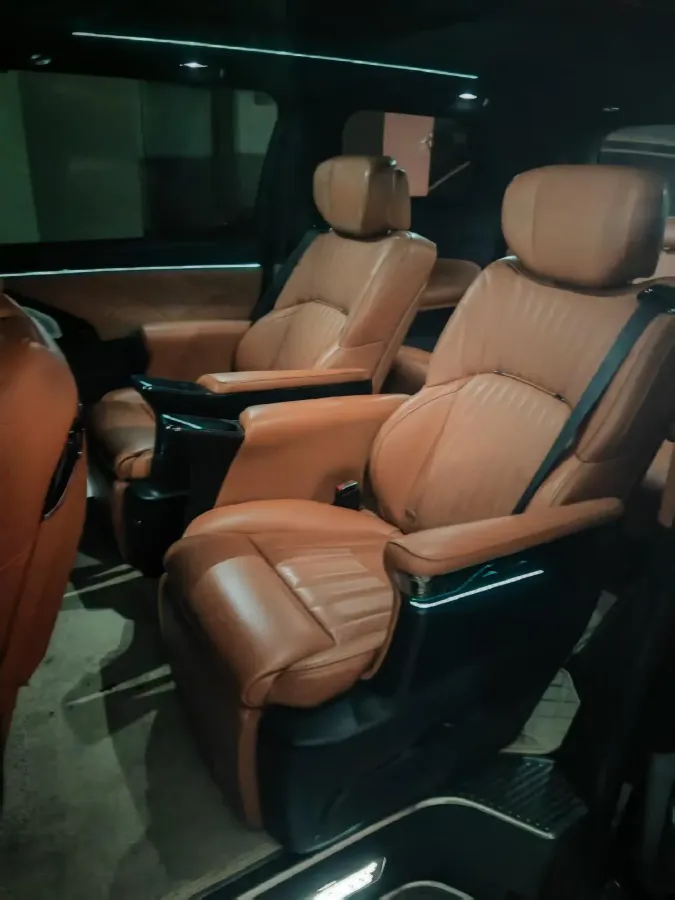 2024 GAC Trumpchi M8 2.0T 190HP L4 E-CVT Hybrid,autocango,china used car exporter,china ev exporter,chinese used car exporter,chinese used ev exporter