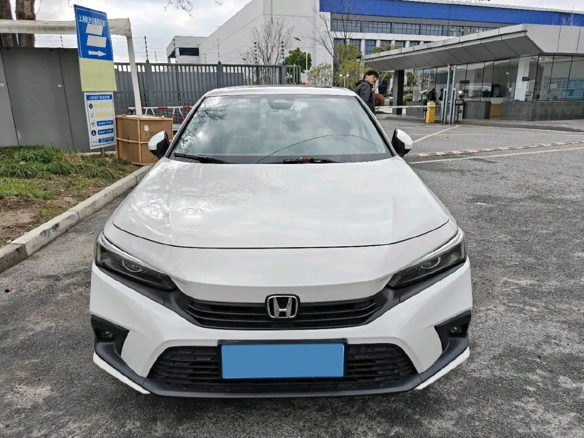 2022 Honda Civic 1.5T 182HP L4 CVT,autocango,china used car exporter,china ev exporter,chinese used car exporter,chinese used ev exporter
