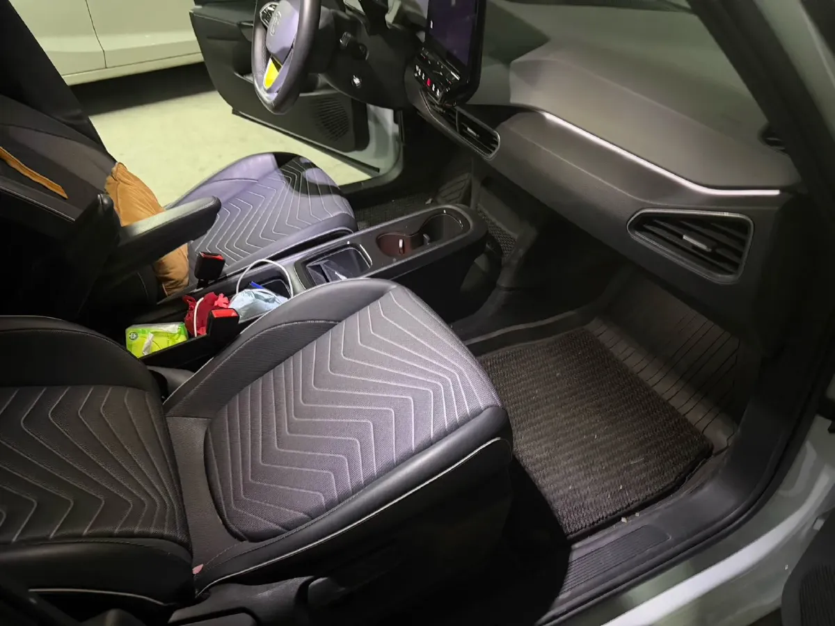 2023 Volkswagen ID.3 BEV 52.8KWH,autocango,china used car exporter,china ev exporter,chinese used car exporter,chinese used ev exporter