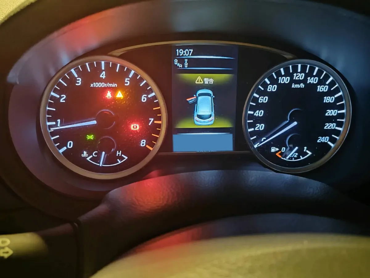 2023 Nissan Tiida 1.6L 122HP L4 CVT,autocango,china used car exporter,china ev exporter,chinese used car exporter,chinese used ev exporter