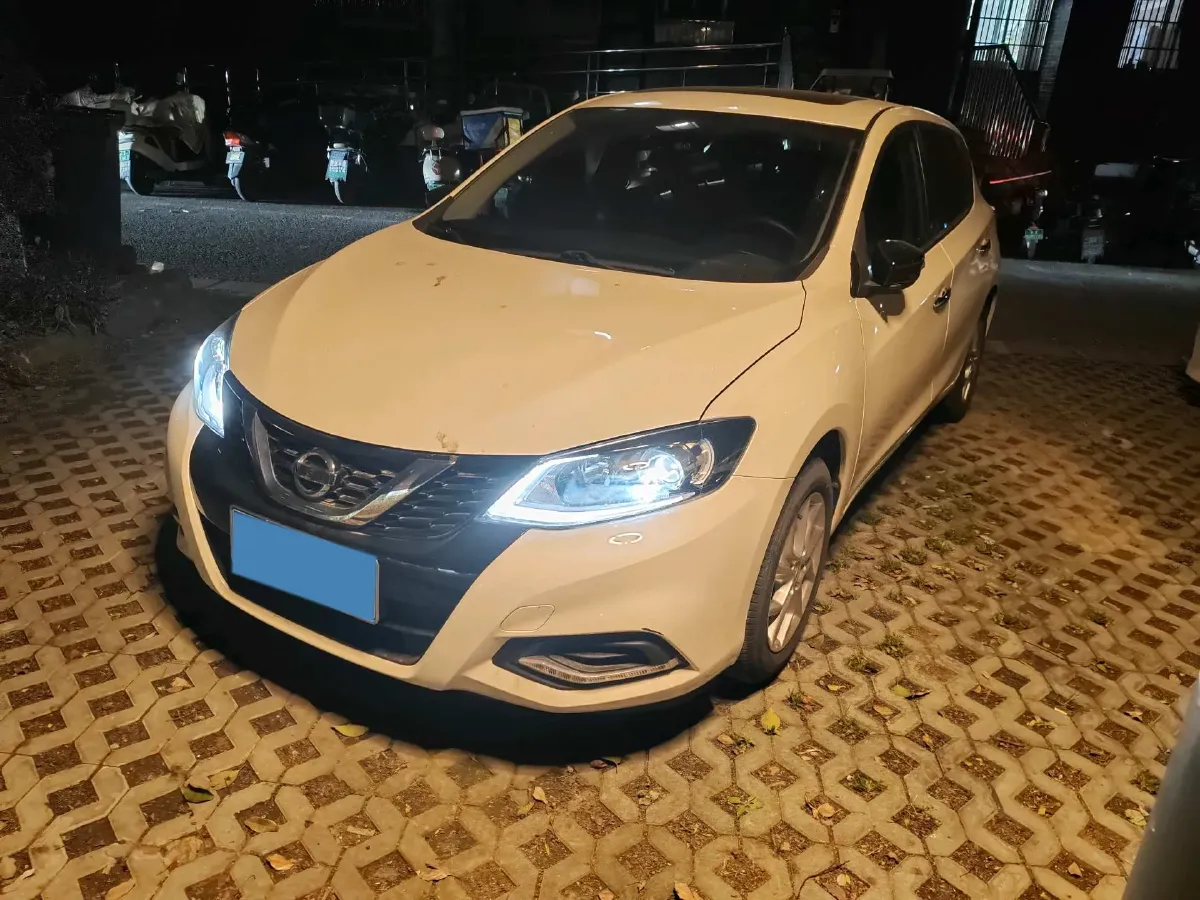 2023 Nissan Tiida 1.6L 122HP L4 CVT,autocango,china used car exporter,china ev exporter,chinese used car exporter,chinese used ev exporter