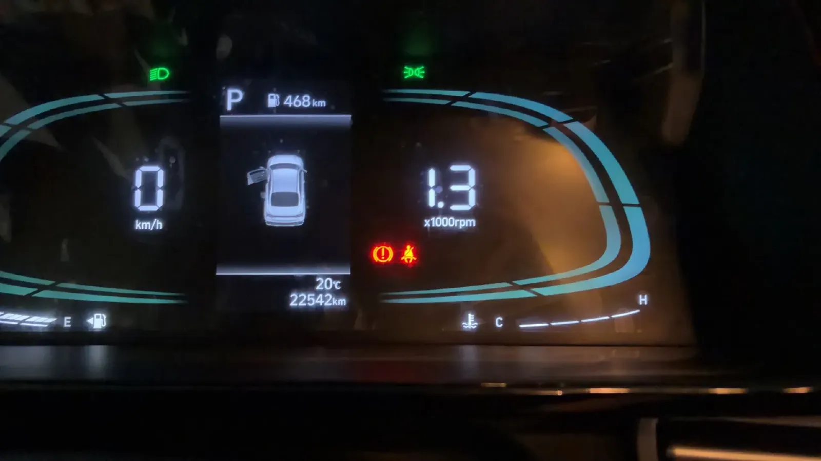 2023 Hyundai Elantra 1.5L 115HP L4 CVT,autocango,china used car exporter,china ev exporter,chinese used car exporter,chinese used ev exporter