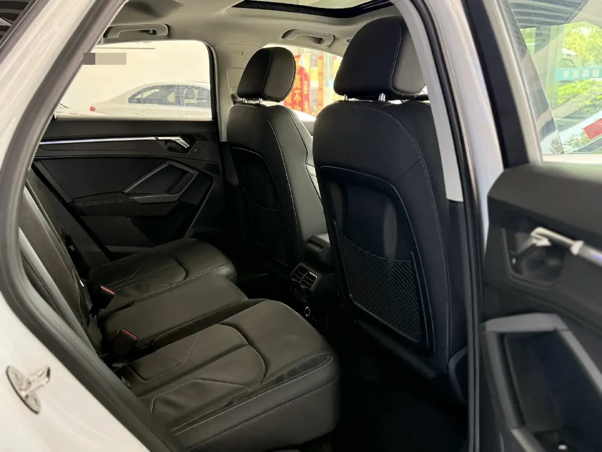 2020 Audi Q3 Sportback 2.0T 186HP L4 7DCT,autocango,china used car exporter,china ev exporter,chinese used car exporter,chinese used ev exporter