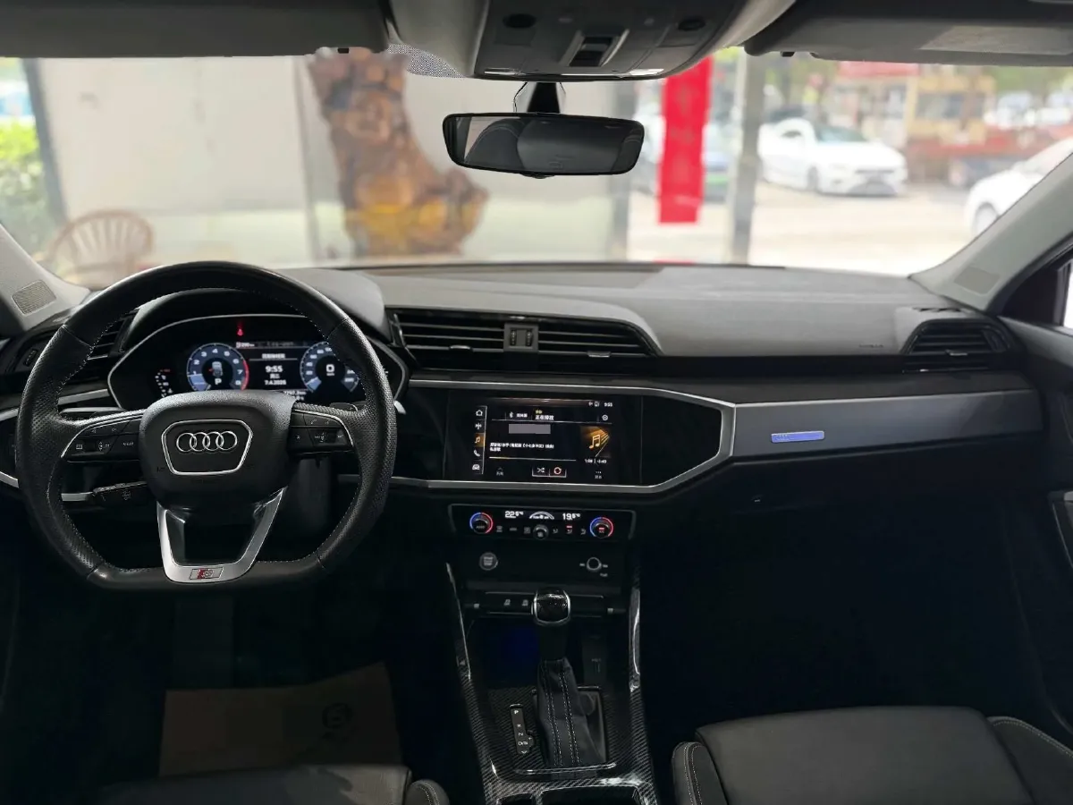 2020 Audi Q3 Sportback 2.0T 186HP L4 7DCT,autocango,china used car exporter,china ev exporter,chinese used car exporter,chinese used ev exporter